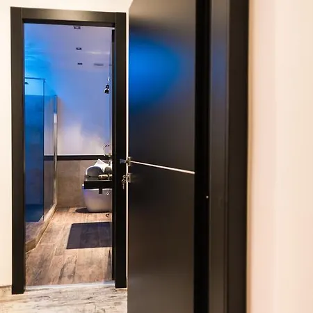 Trevi & Pantheon Luxury 4*