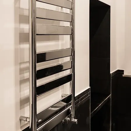 Konukevi Trevi & Pantheon Luxury Roma